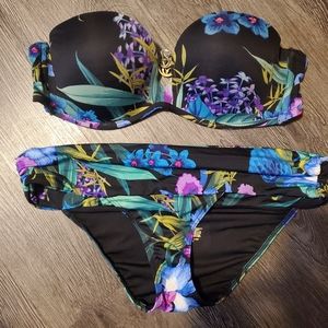 Victoria secret bombshell add 2 cup sizes bikini.